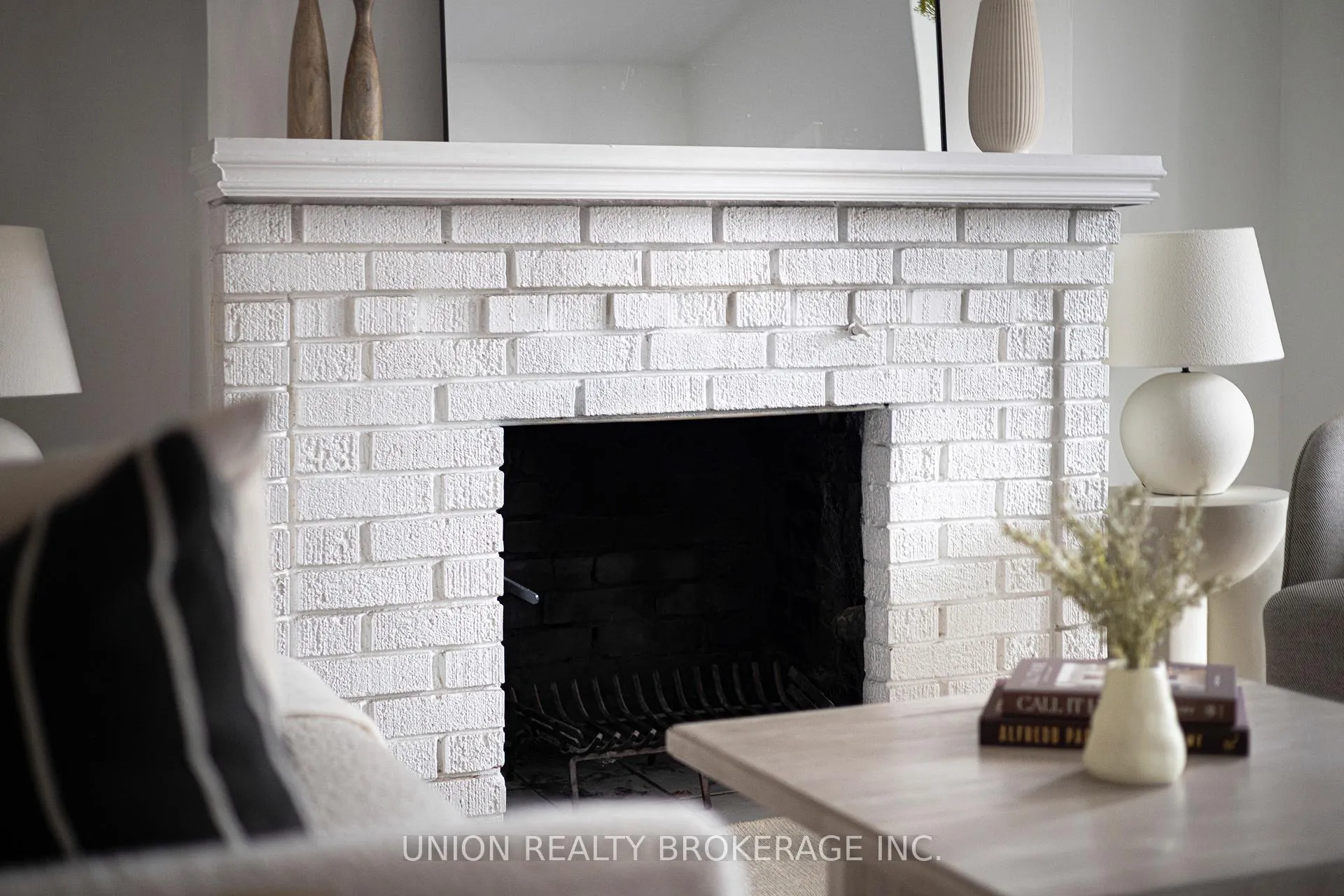 Photo 8 of 312 Willow Avenue, Toronto, The Beaches — HOMEH