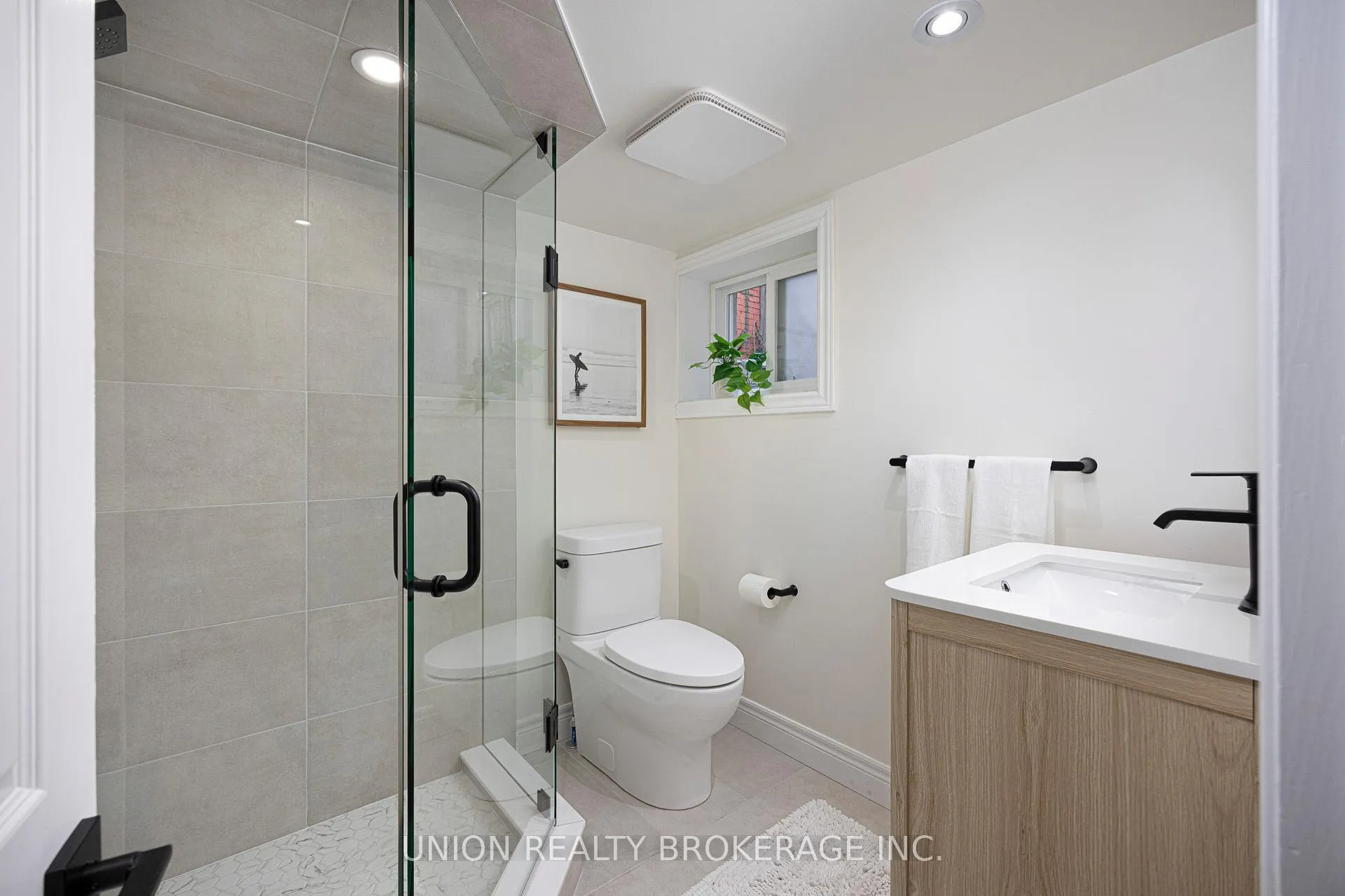 Photo 40 of 312 Willow Avenue, Toronto, The Beaches — HOMEH