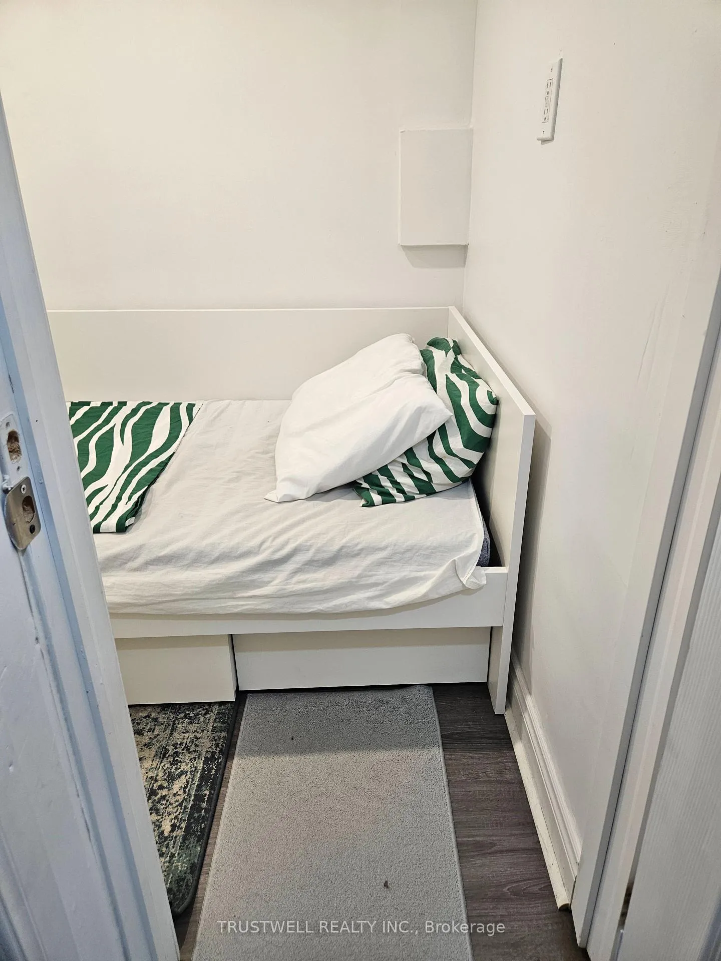 Photo 12 of Unit Bsmt, 37 Woodward Crescent, Ajax, Central — HOMEH