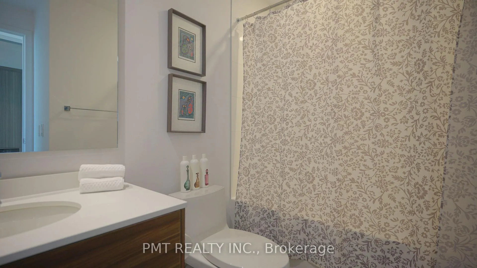 Photo 28 of Unit 5102, 488 University Avenue, Toronto, Kensington-Chinatown — HOMEH