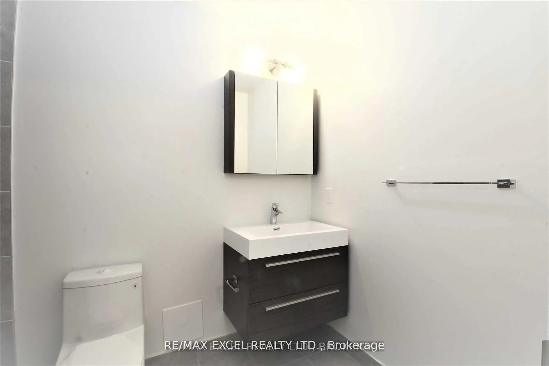 Photo 7 of Unit 703A, 10 Rouge Valley Drive, Markham, Unionville — HOMEH