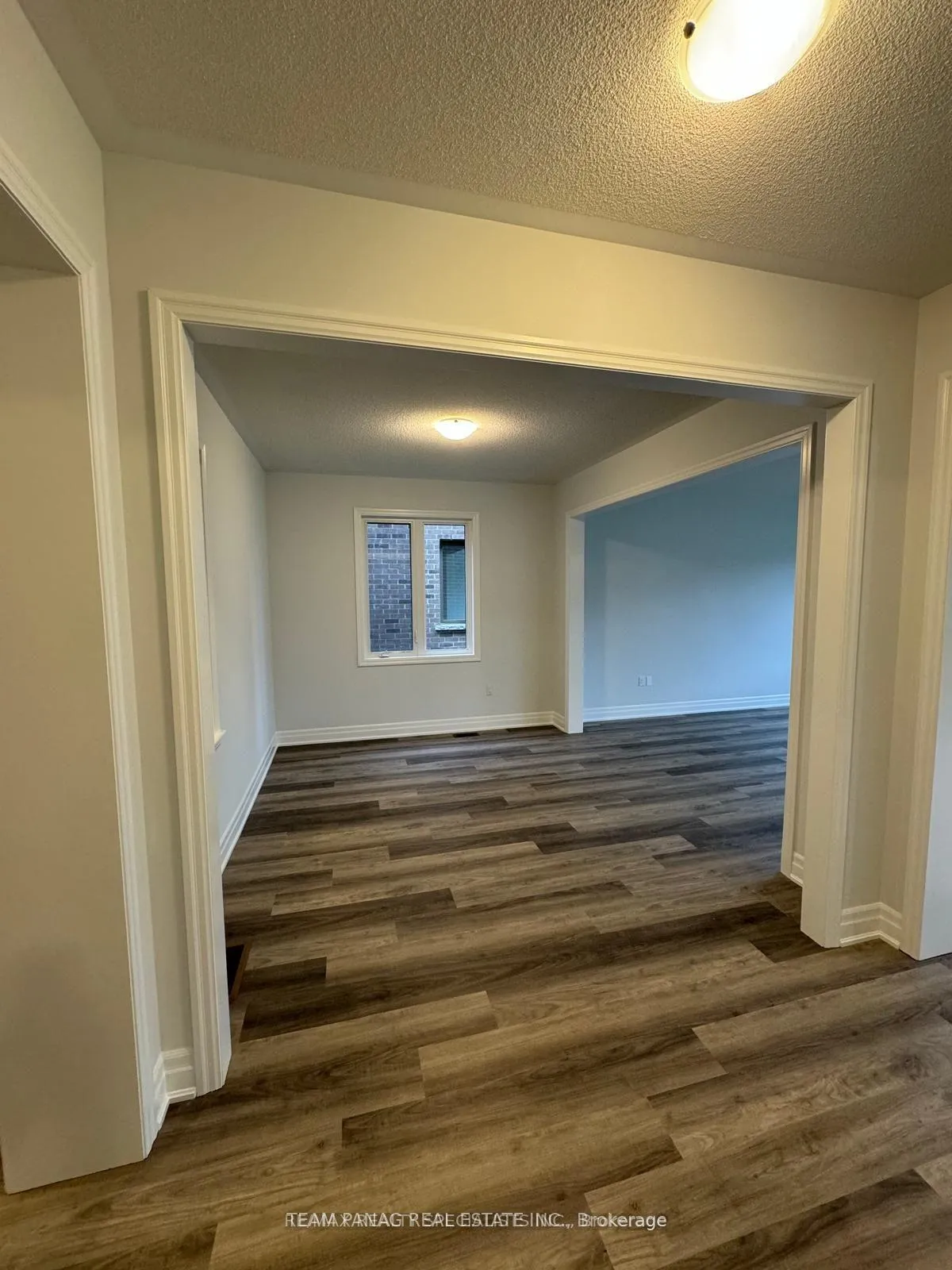 Photo 8 of 42 Del Ray Crescent, Wasaga Beach — HOMEH