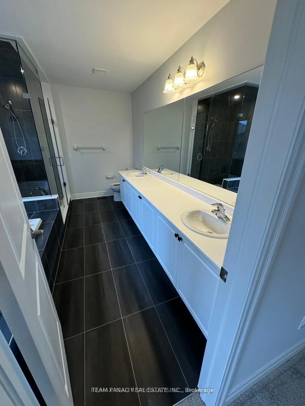Photo 21 of 42 Del Ray Crescent, Wasaga Beach — HOMEH