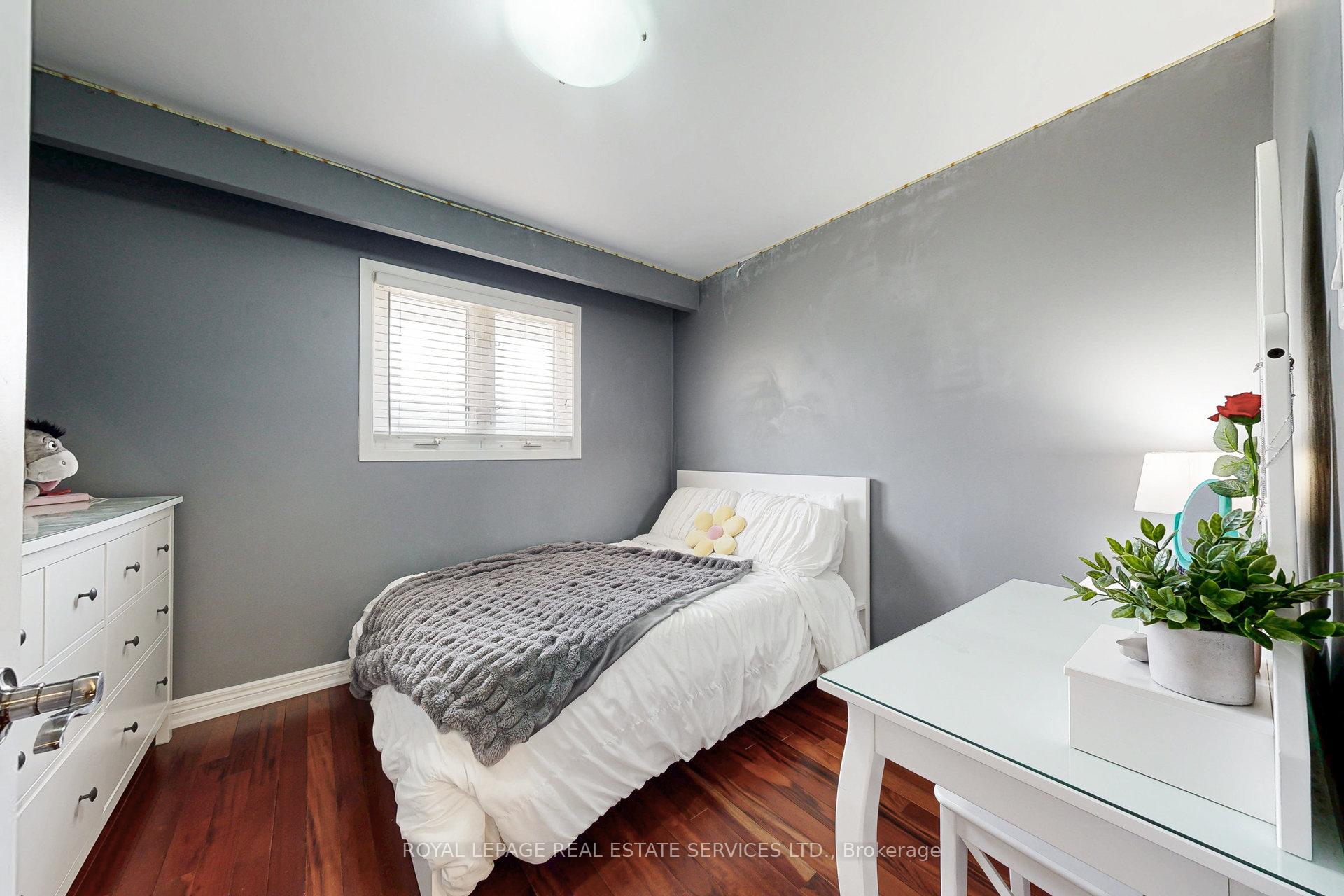 Photo 29 of 163 Connaught Crescent, Caledon, Bolton West — HOMEH