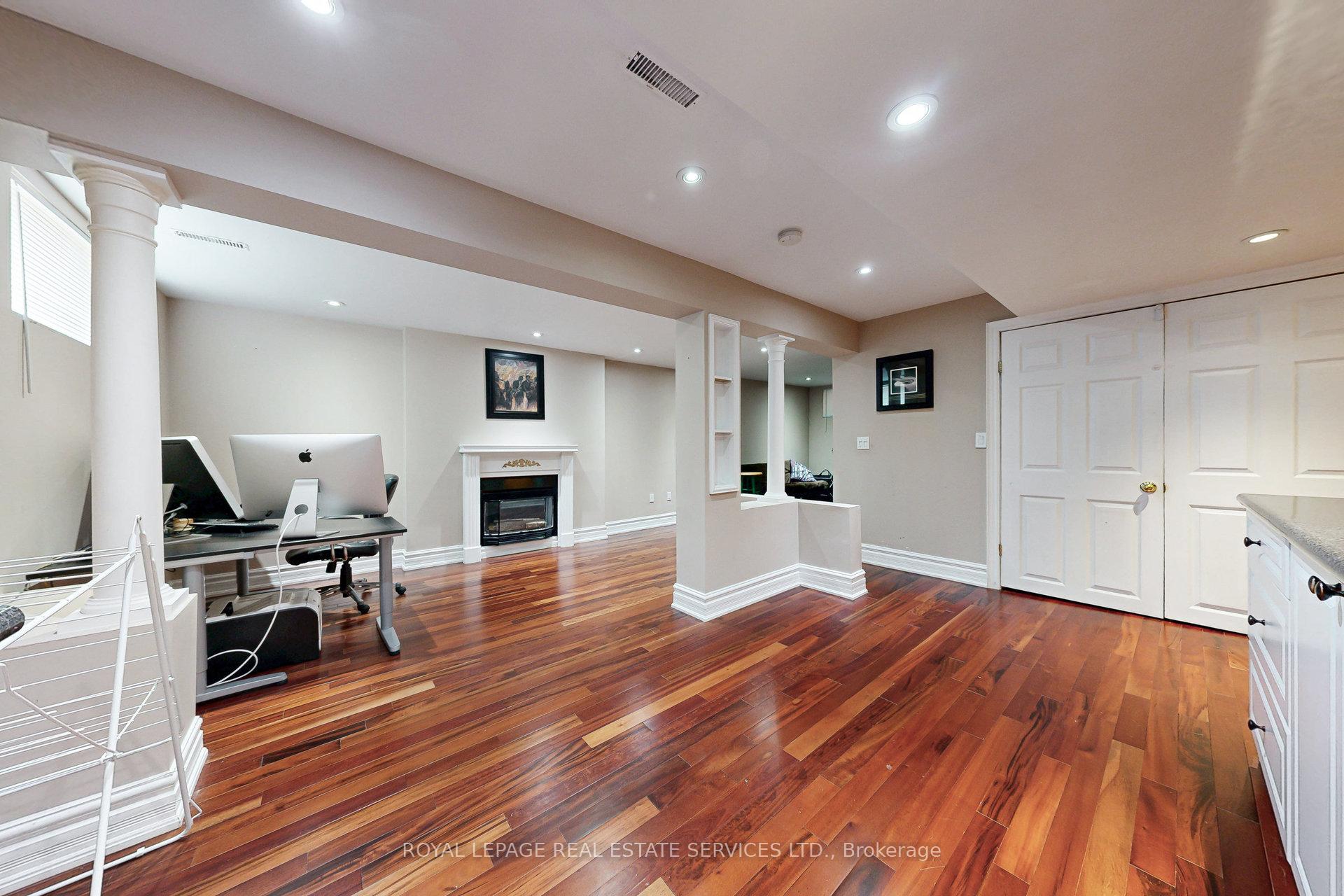 Photo 13 of 163 Connaught Crescent, Caledon, Bolton West — HOMEH