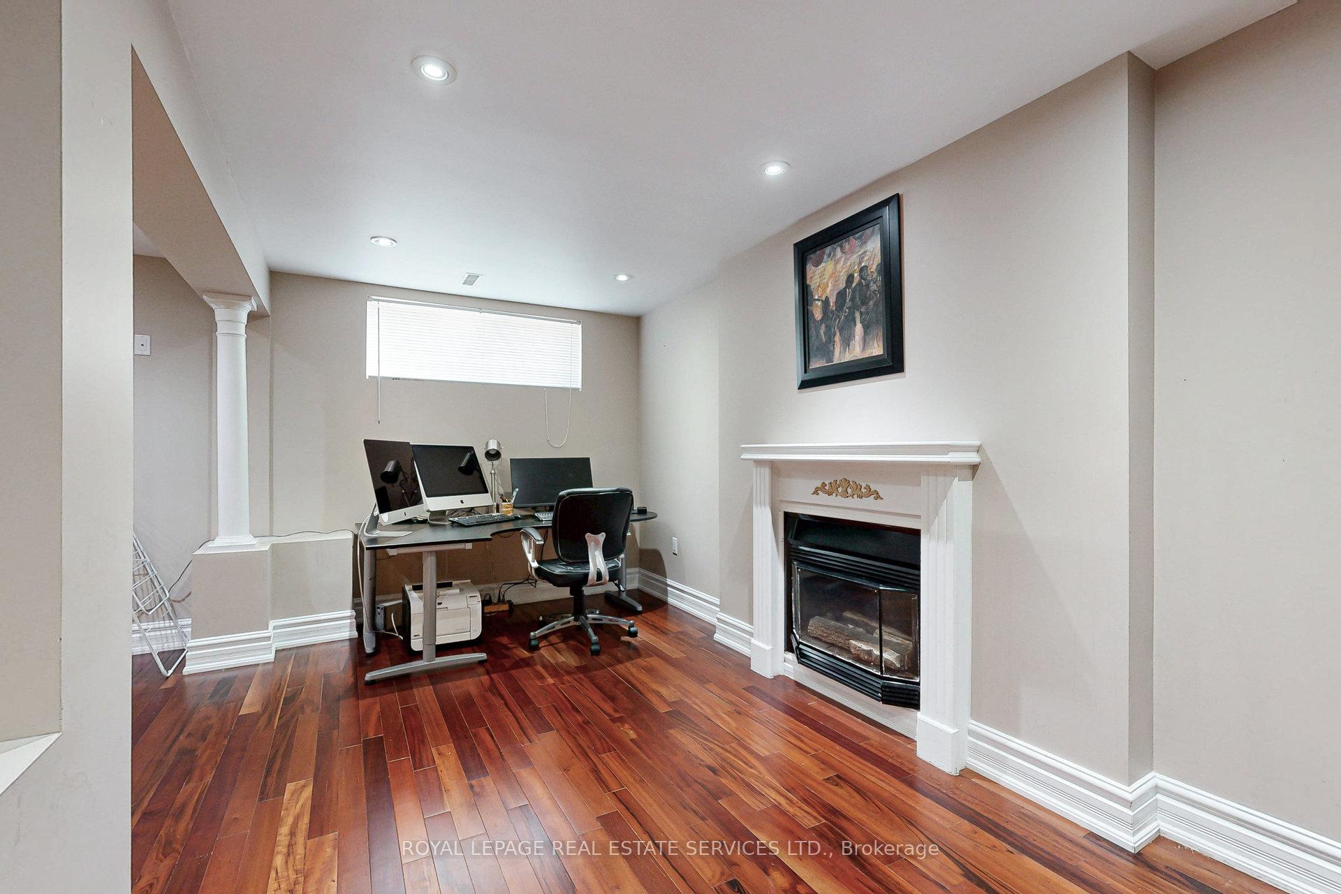 Photo 24 of 163 Connaught Crescent, Caledon, Bolton West — HOMEH