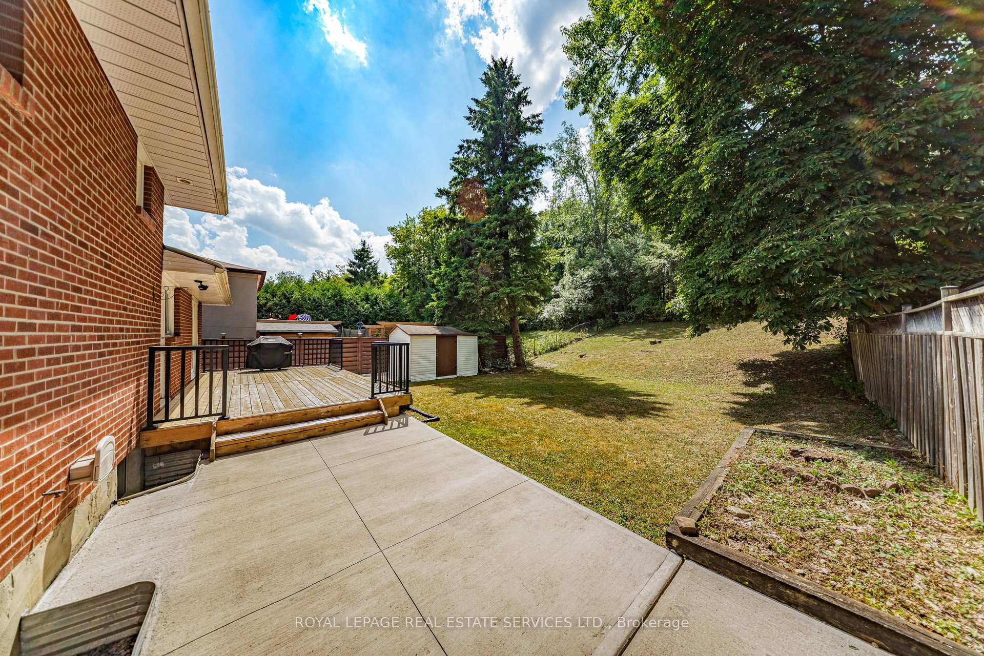 Photo 32 of 163 Connaught Crescent, Caledon, Bolton West — HOMEH