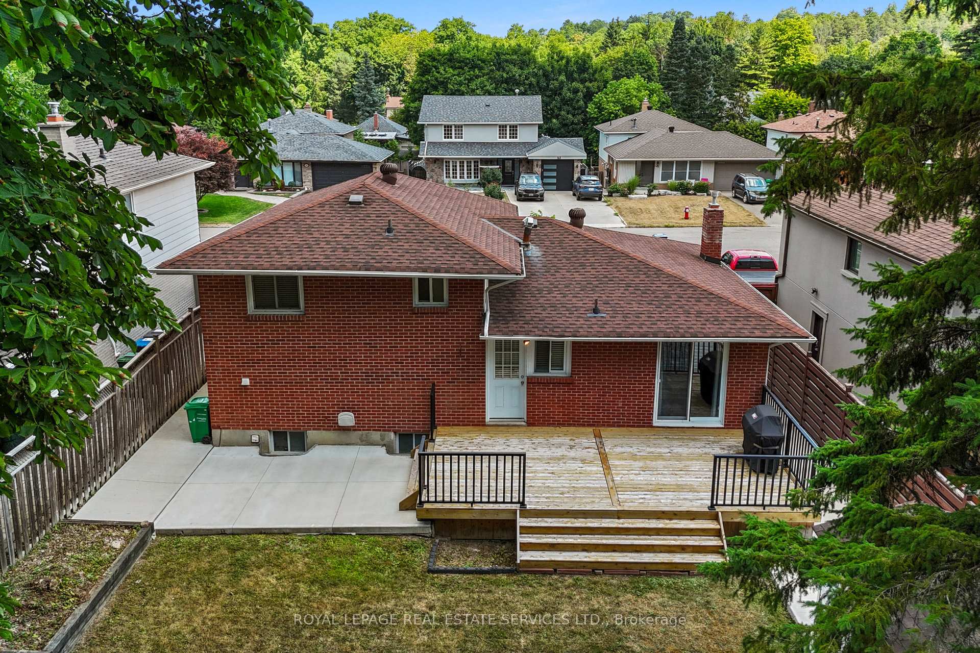 Photo 21 of 163 Connaught Crescent, Caledon, Bolton West — HOMEH