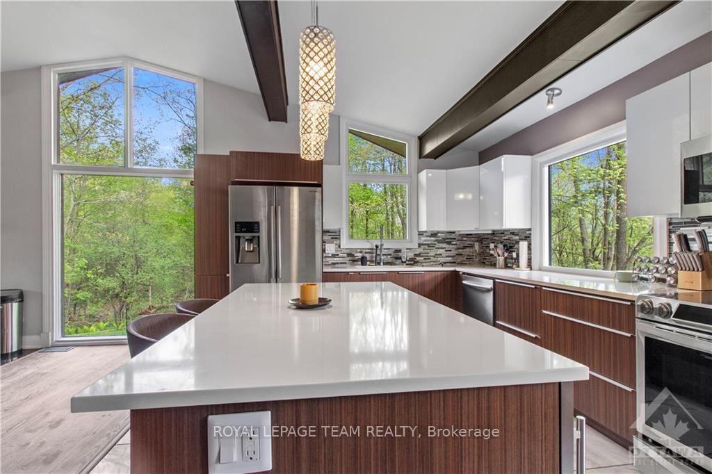 Photo 12 of 149 Pineridge Road, Ottawa, Carp — HOMEH