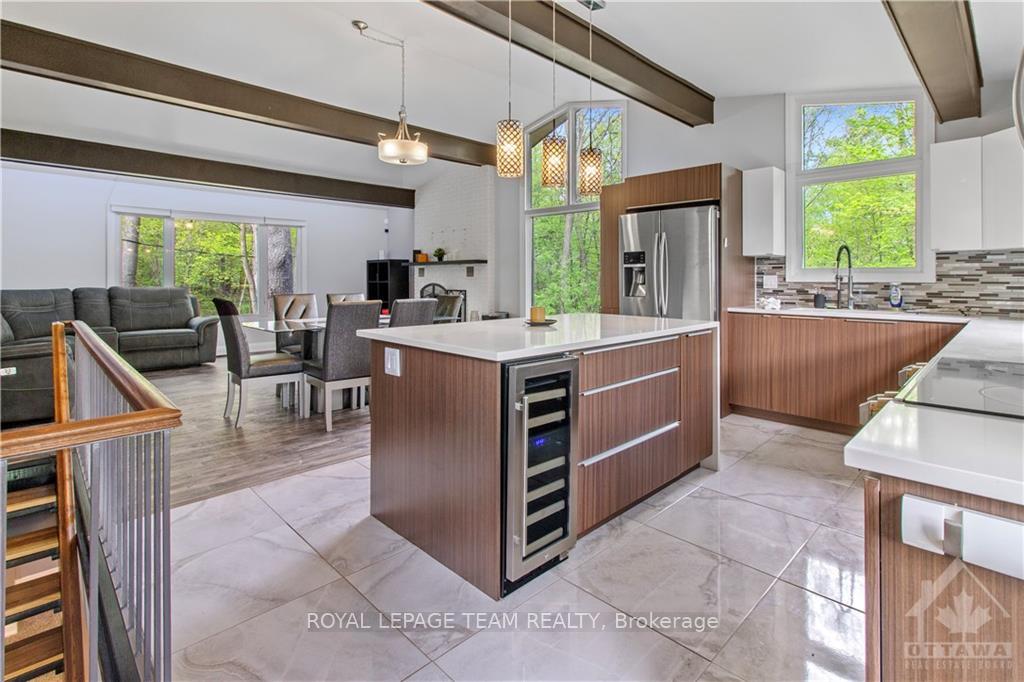 Photo 13 of 149 Pineridge Road, Ottawa, Carp — HOMEH