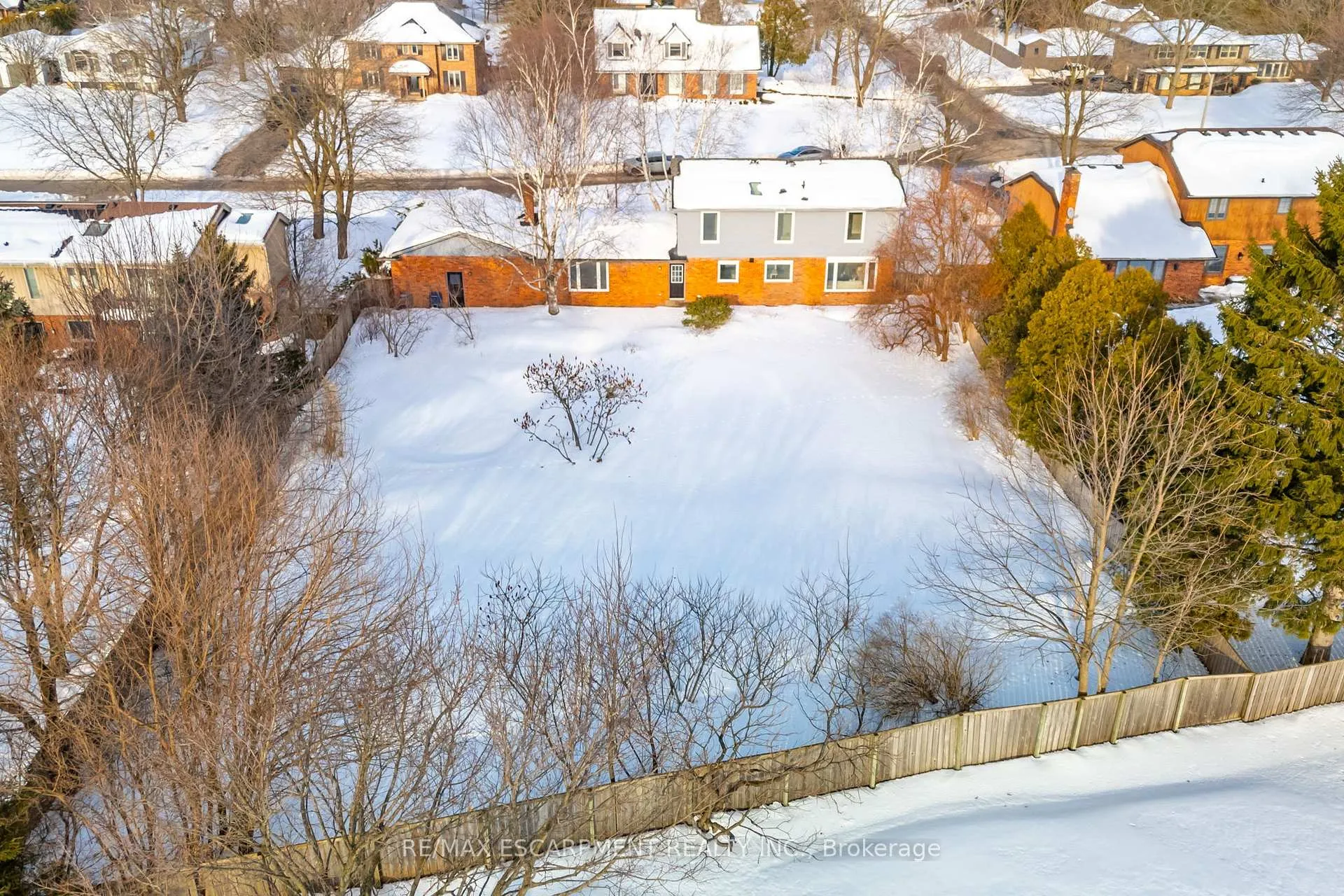 Photo 38 of 7 Cullum Drive, Hamilton, Carlisle — HOMEH