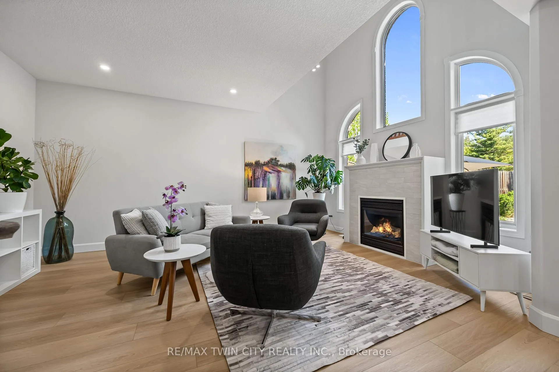 Photo 9 of 508 Kelso Place, Waterloo — HOMEH