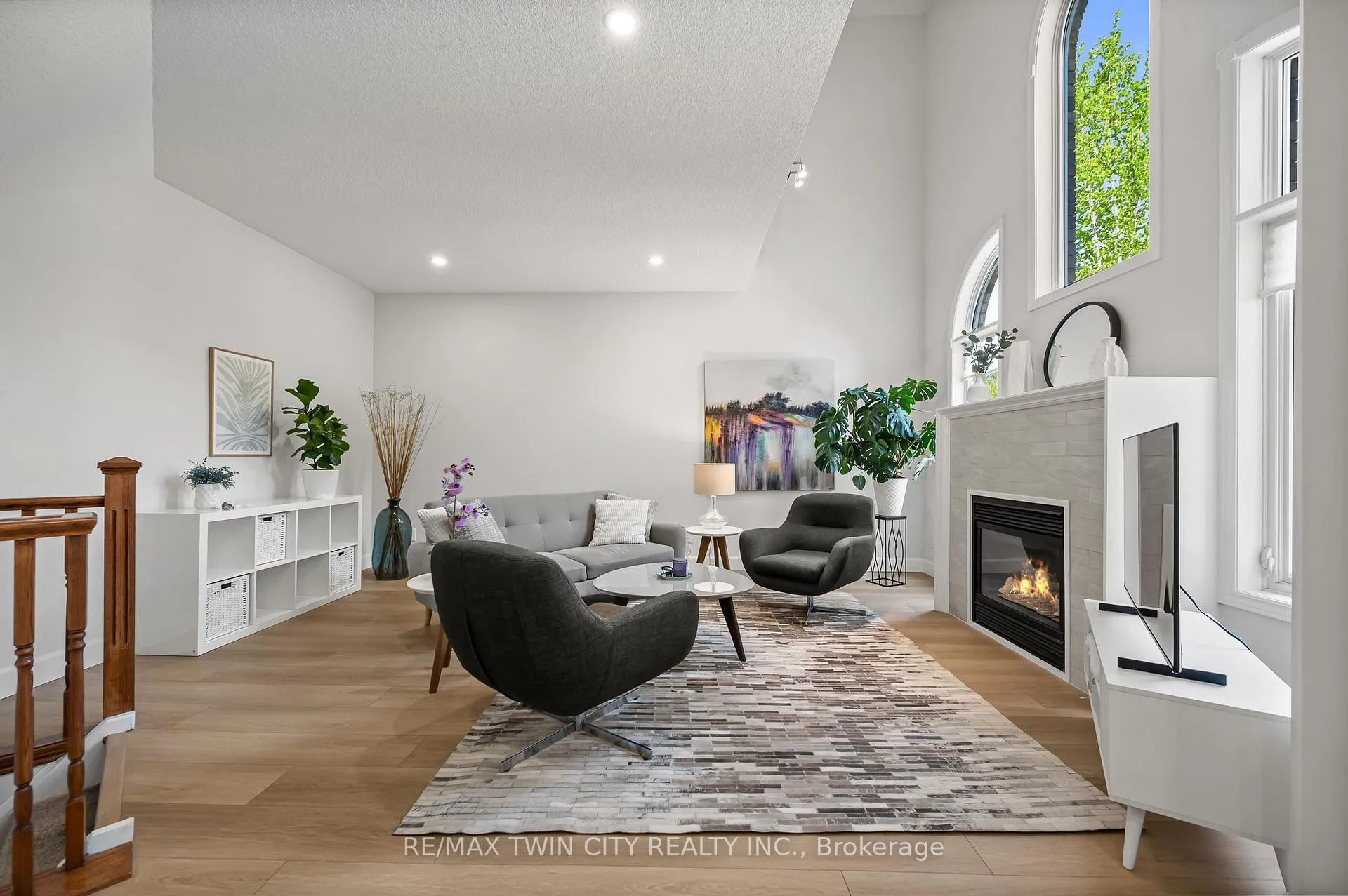 Photo 10 of 508 Kelso Place, Waterloo — HOMEH