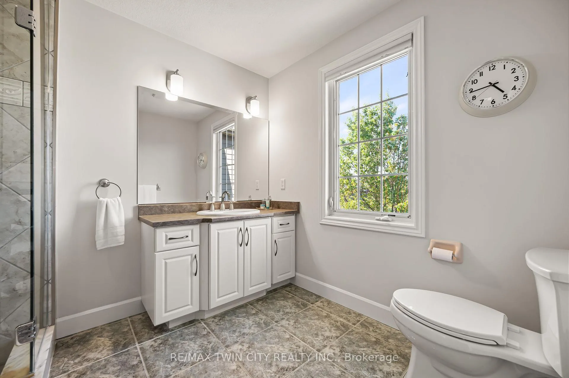 Photo 19 of 508 Kelso Place, Waterloo — HOMEH