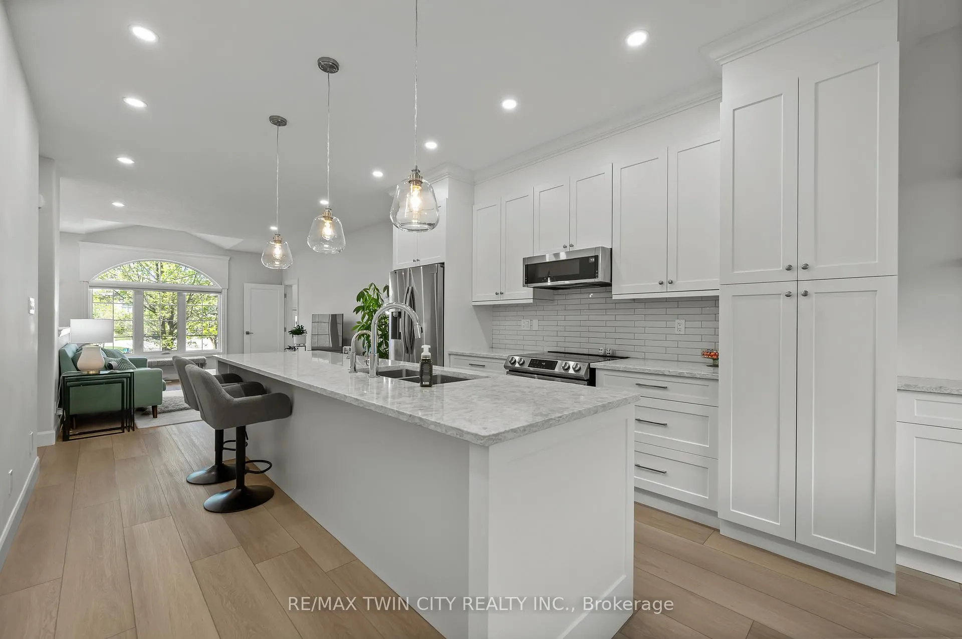 Photo 33 of 508 Kelso Place, Waterloo — HOMEH