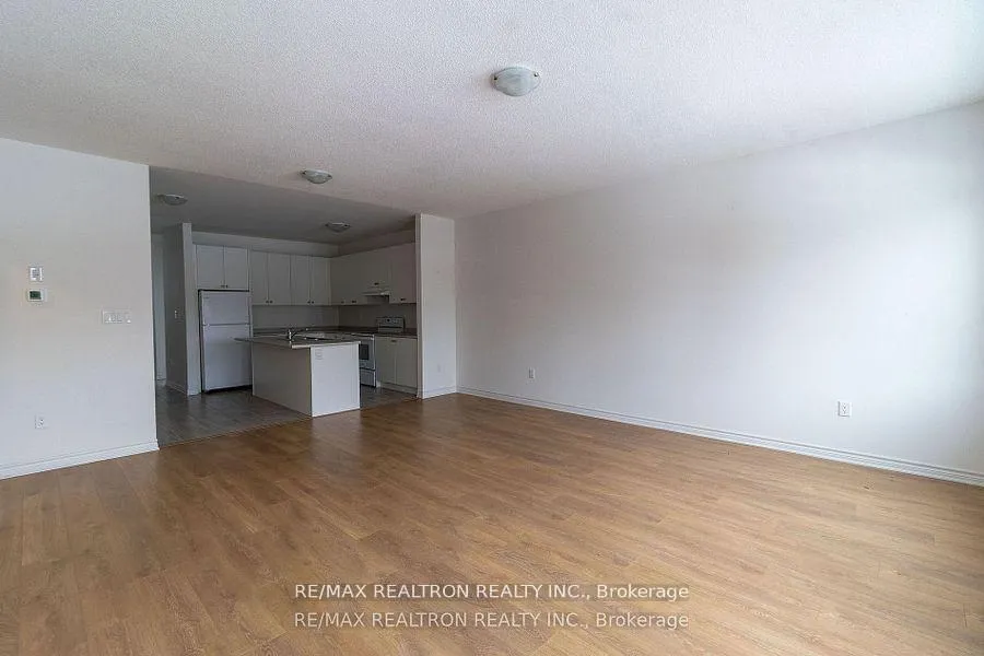 Photo 2 of 19 Abby Drive, Wasaga Beach — HOMEH