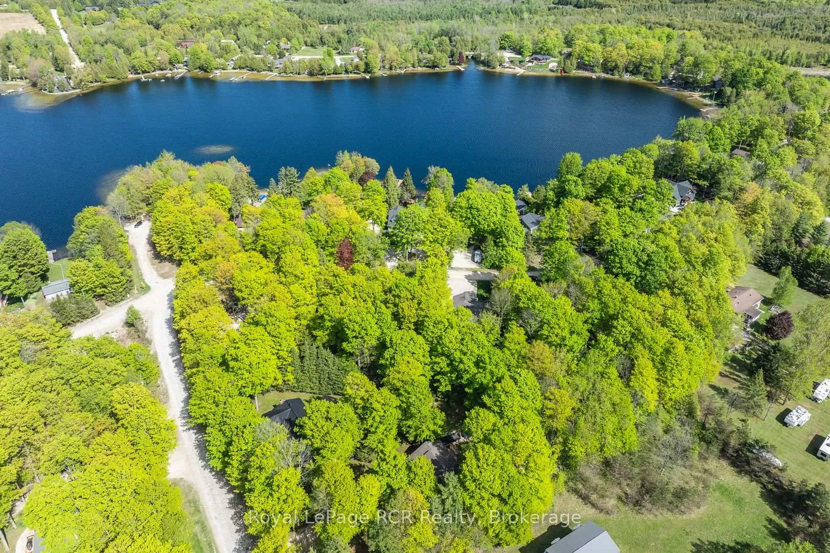Photo 25 of 117 Mccullough Lake Drive, Chatsworth — HOMEH