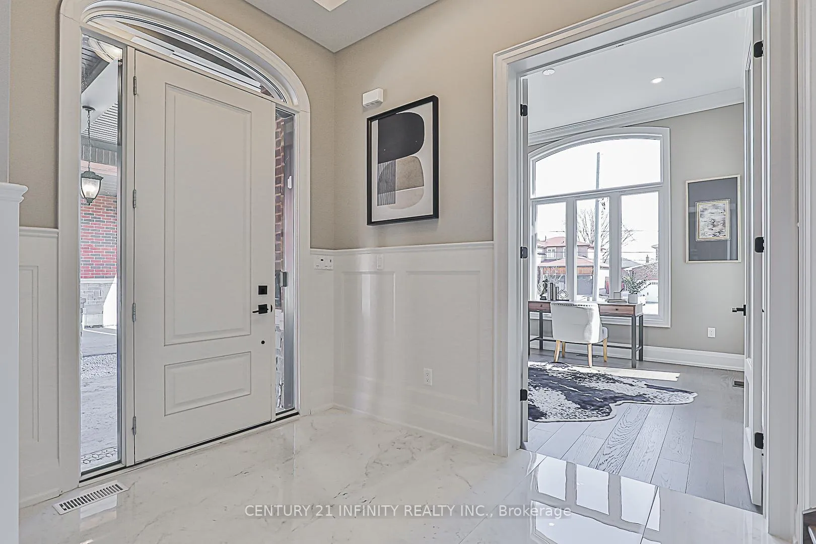 Photo 5 of 540 Oakwood Drive, Pickering, Rosebank — HOMEH
