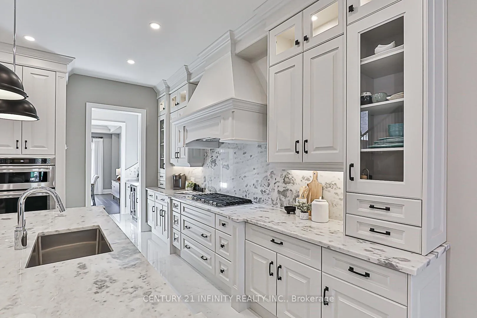 Photo 10 of 540 Oakwood Drive, Pickering, Rosebank — HOMEH