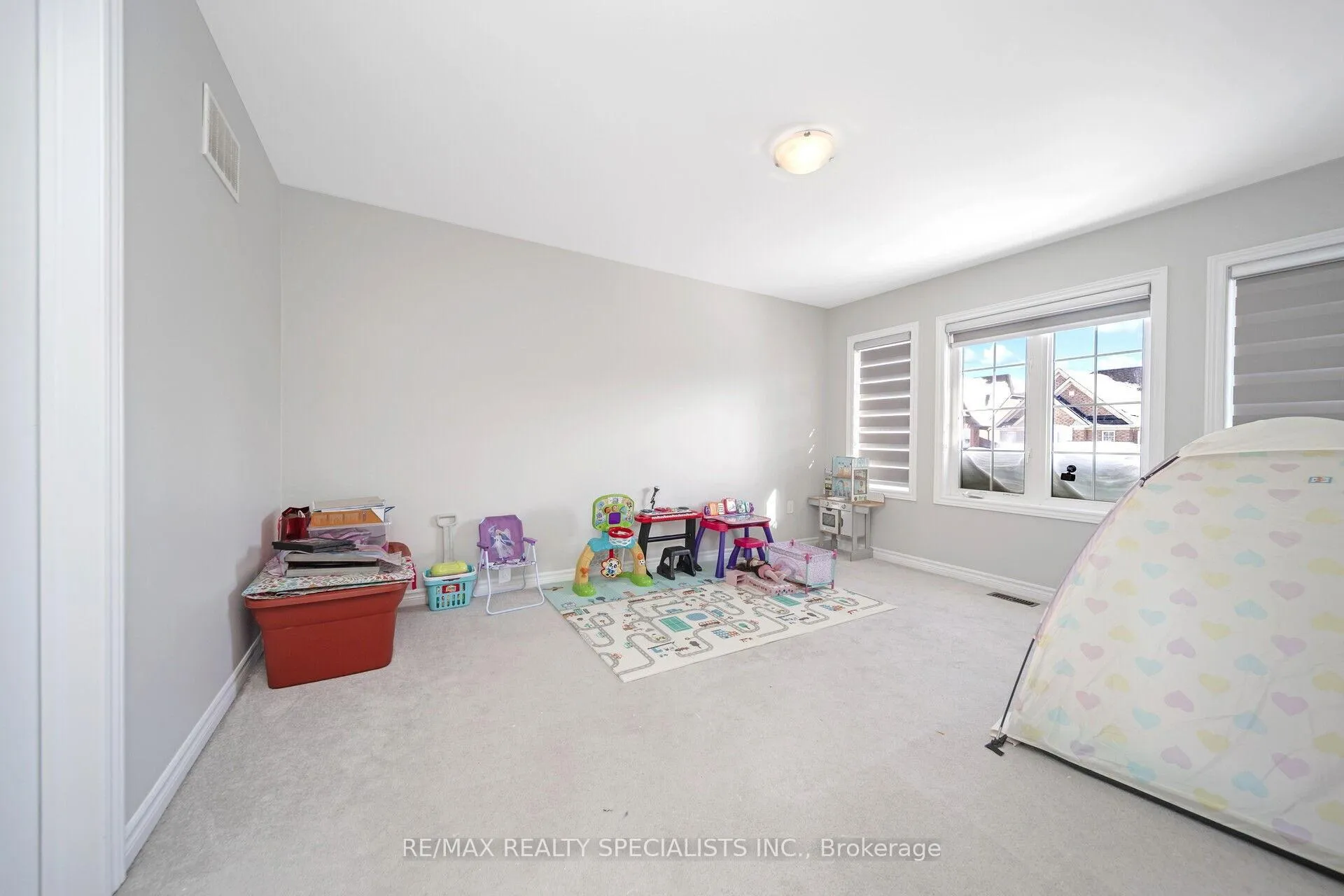 Photo 28 of 46 Valleybrook Crescent, Caledon, Rural Caledon — HOMEH