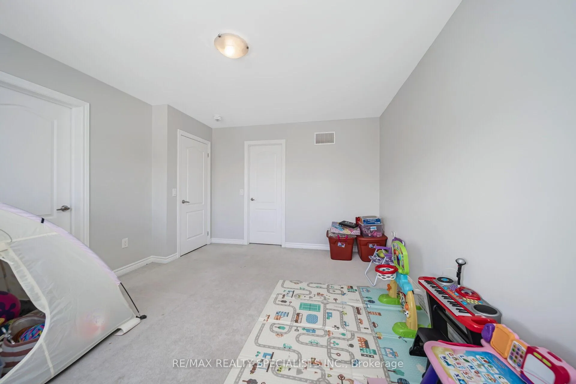 Photo 29 of 46 Valleybrook Crescent, Caledon, Rural Caledon — HOMEH
