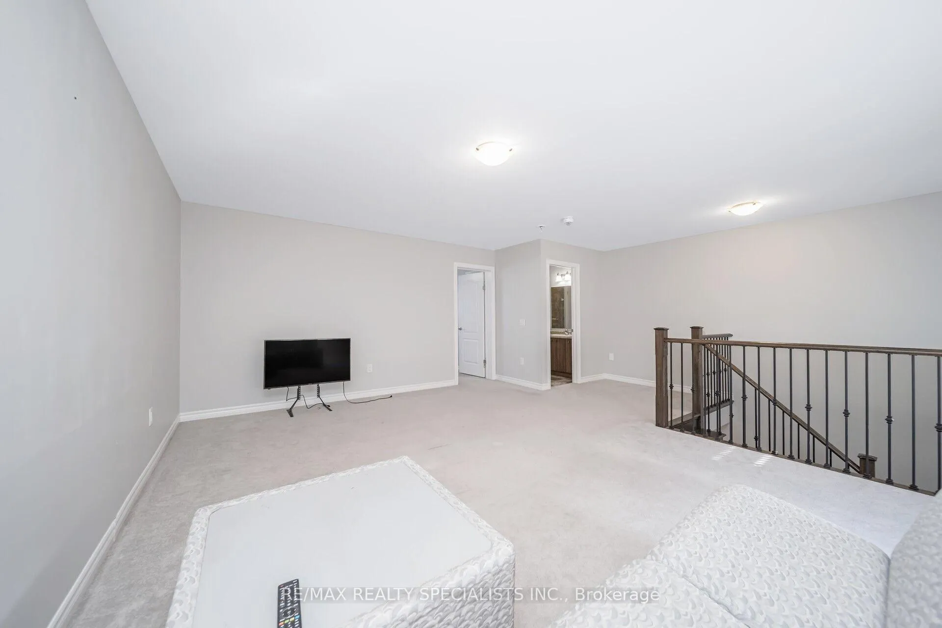 Photo 35 of 46 Valleybrook Crescent, Caledon, Rural Caledon — HOMEH