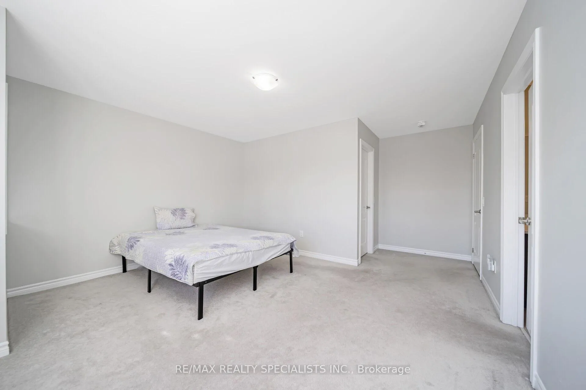 Photo 40 of 46 Valleybrook Crescent, Caledon, Rural Caledon — HOMEH
