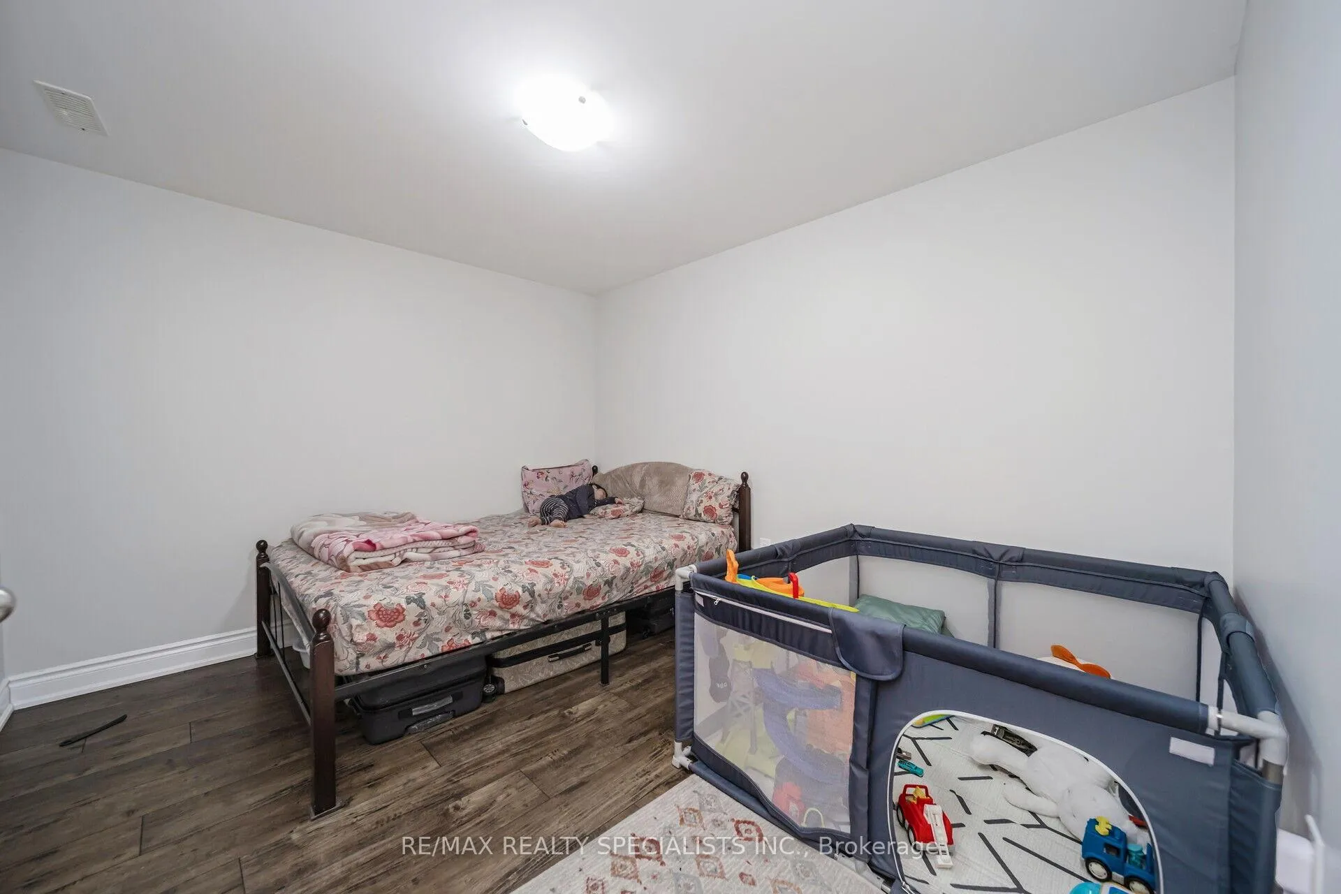 Photo 44 of 46 Valleybrook Crescent, Caledon, Rural Caledon — HOMEH