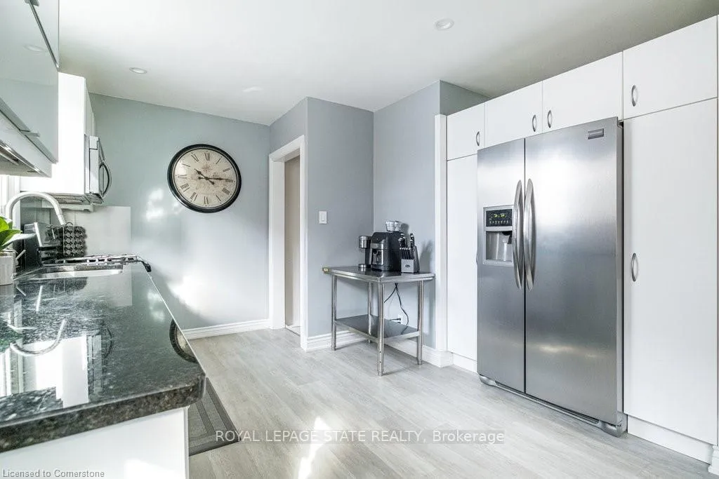 Photo 13 of 134 Craigroyston Road, Hamilton, Bartonville — HOMEH
