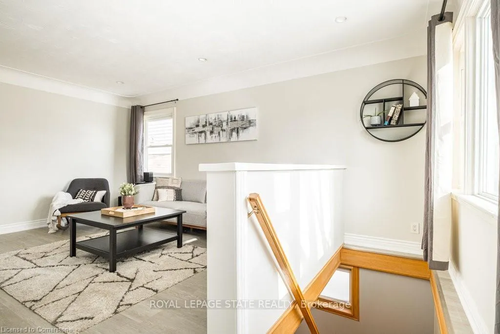 Photo 26 of 134 Craigroyston Road, Hamilton, Bartonville — HOMEH