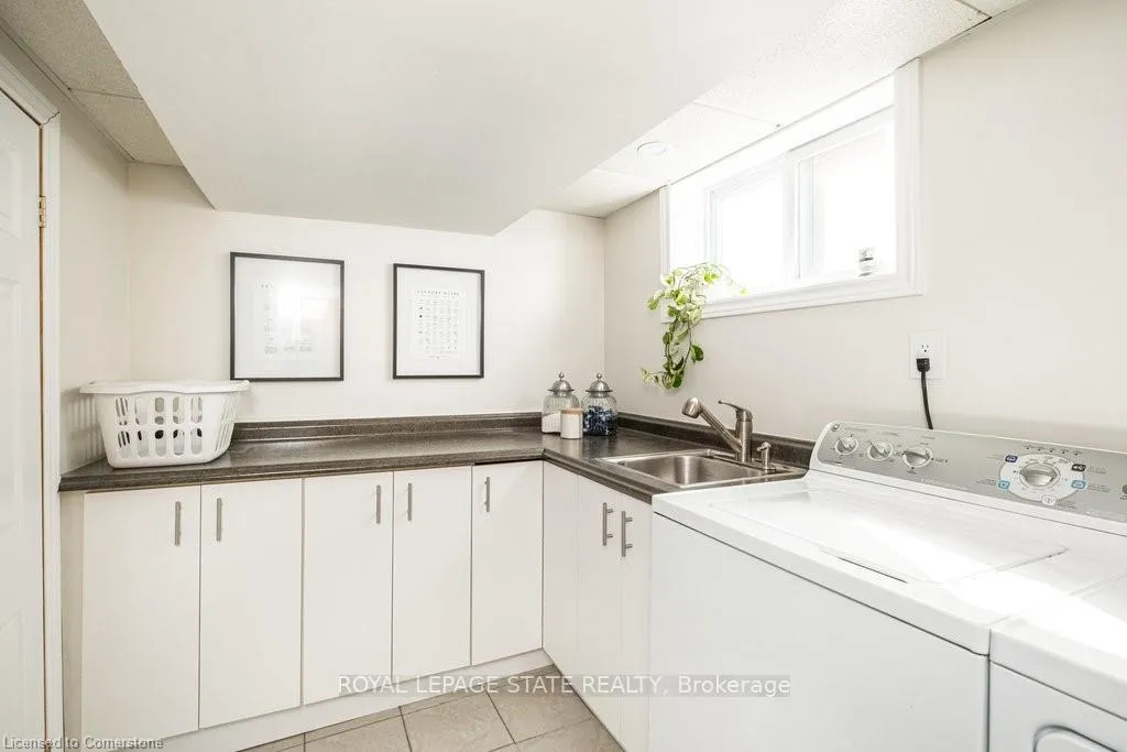 Photo 30 of 134 Craigroyston Road, Hamilton, Bartonville — HOMEH
