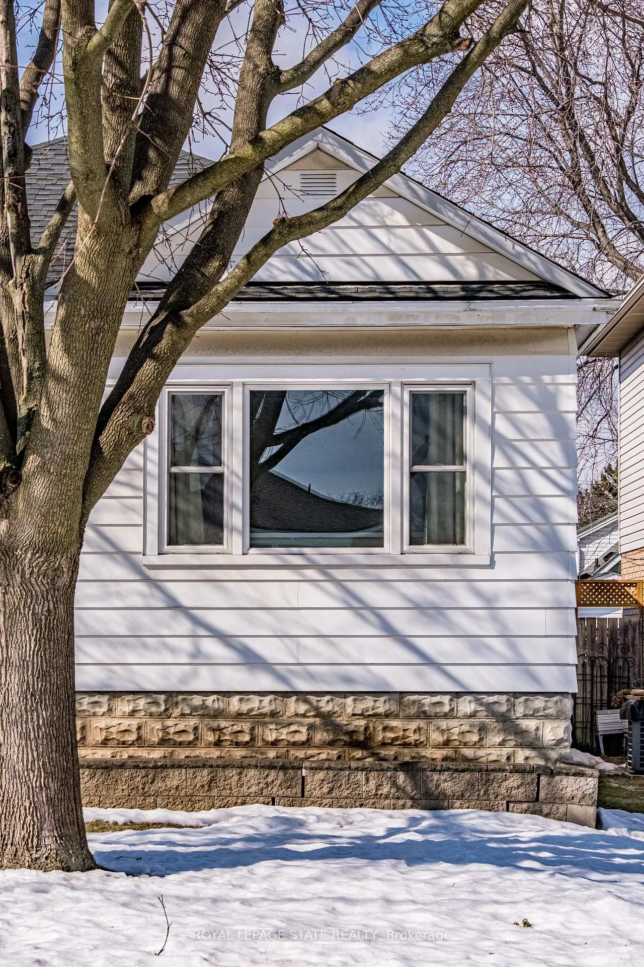 Photo 47 of 134 Craigroyston Road, Hamilton, Bartonville — HOMEH