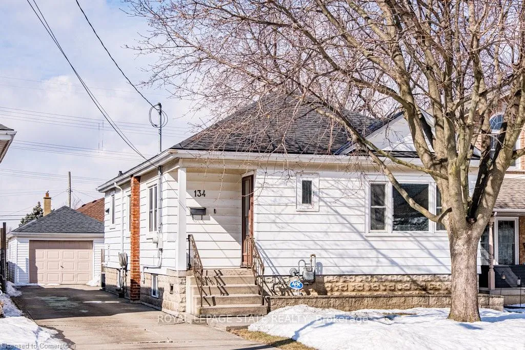 Photo 48 of 134 Craigroyston Road, Hamilton, Bartonville — HOMEH