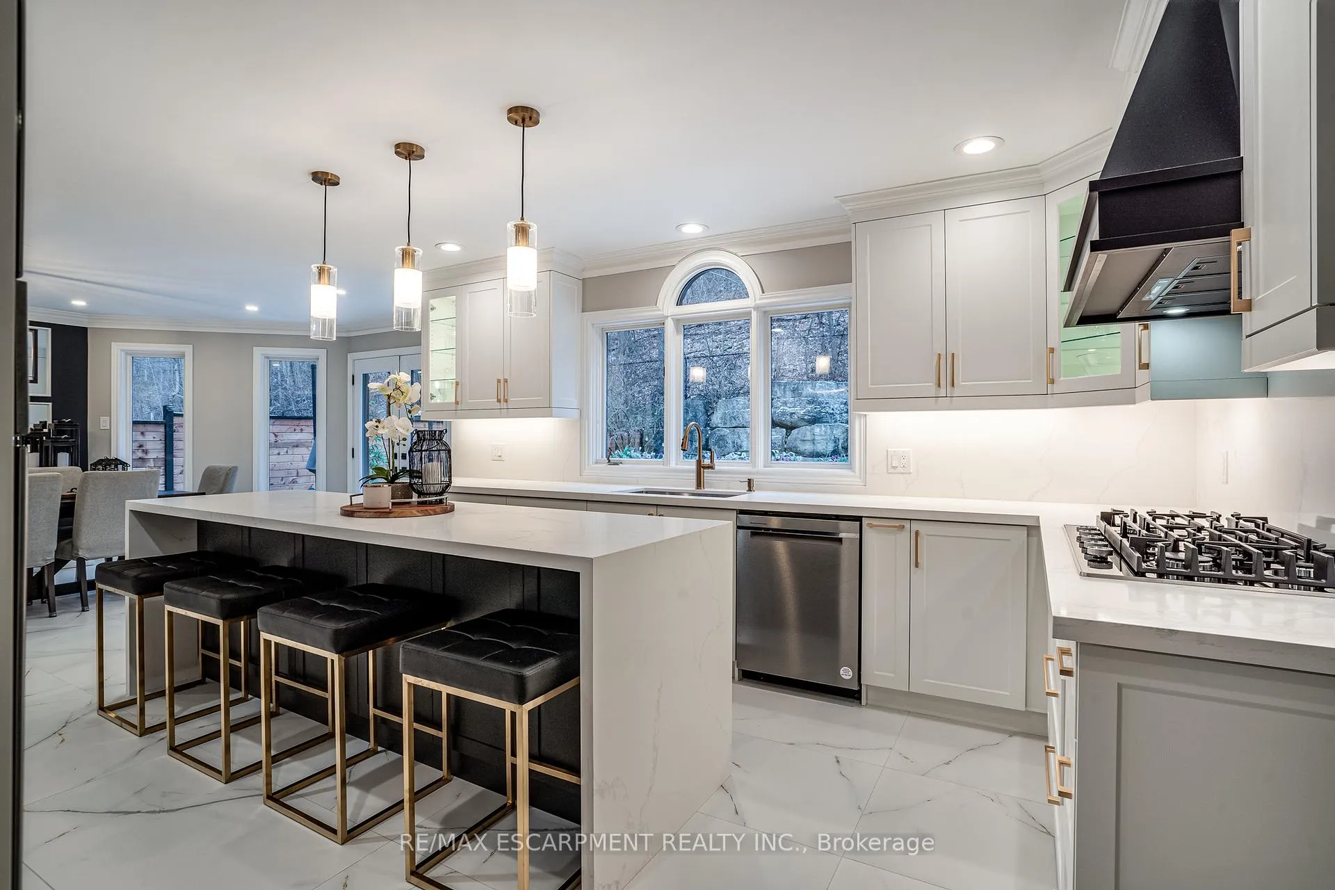 Photo 17 of 8 Orr Crescent, Hamilton, Stoney Creek — HOMEH