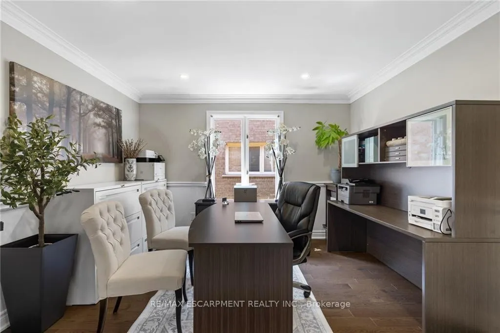 Photo 22 of 8 Orr Crescent, Hamilton, Stoney Creek — HOMEH