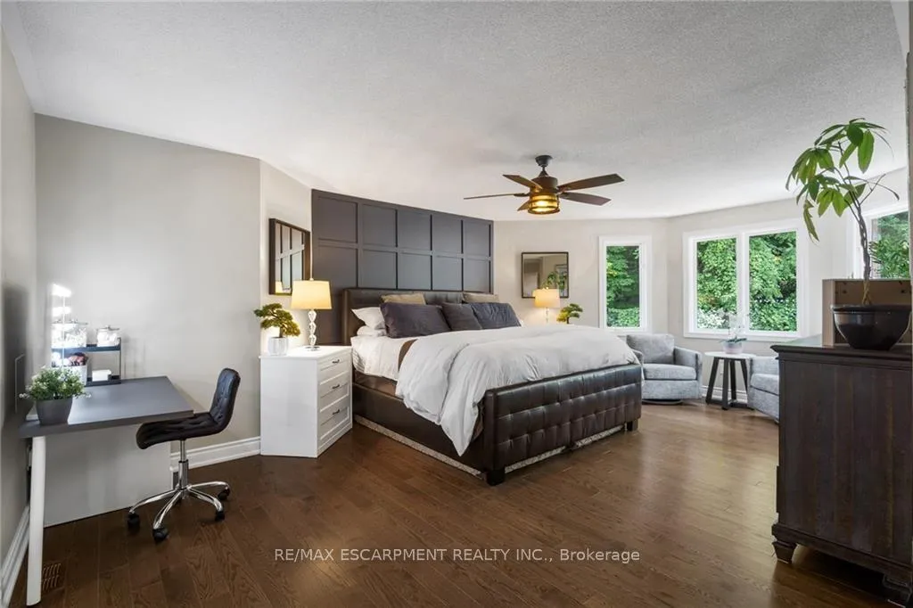 Photo 25 of 8 Orr Crescent, Hamilton, Stoney Creek — HOMEH
