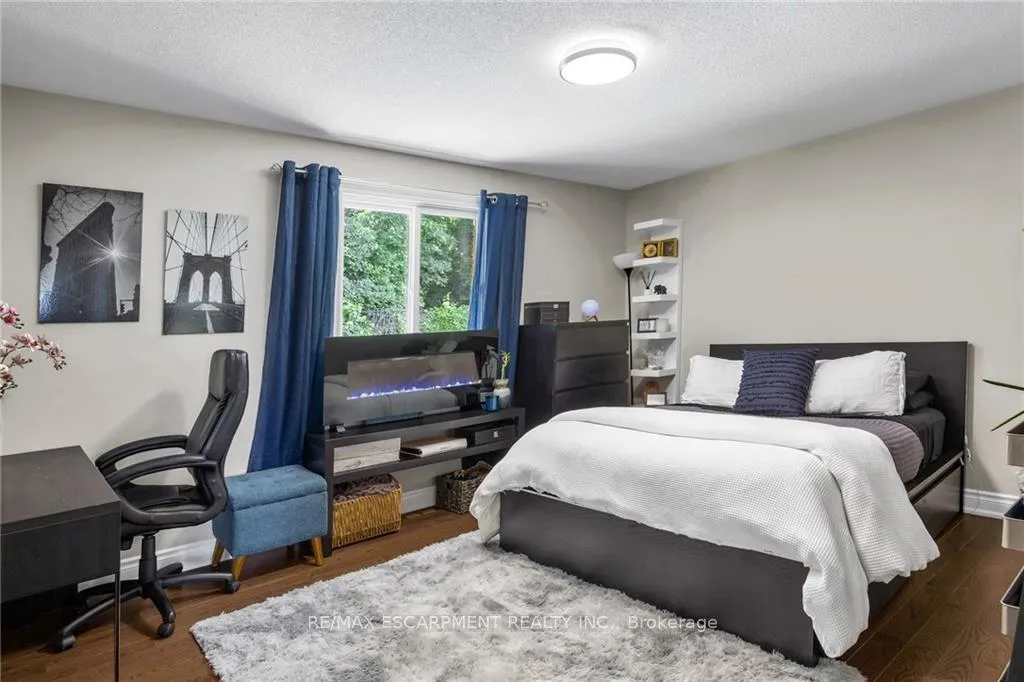 Photo 30 of 8 Orr Crescent, Hamilton, Stoney Creek — HOMEH