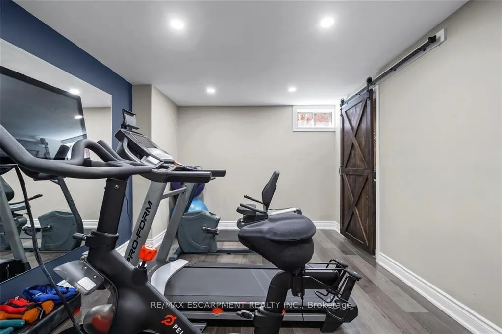 Photo 41 of 8 Orr Crescent, Hamilton, Stoney Creek — HOMEH