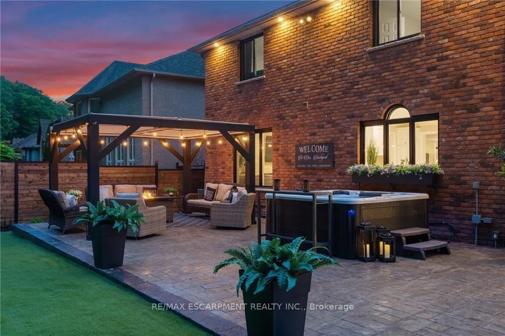 Photo 45 of 8 Orr Crescent, Hamilton, Stoney Creek — HOMEH