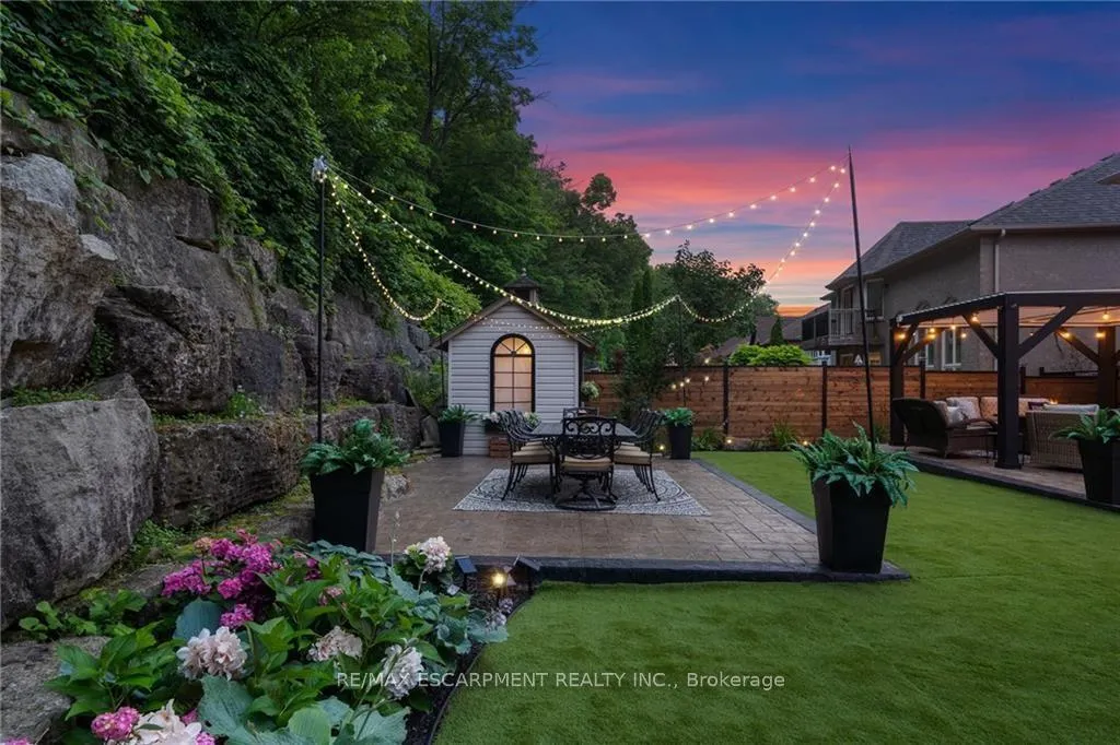 Photo 46 of 8 Orr Crescent, Hamilton, Stoney Creek — HOMEH
