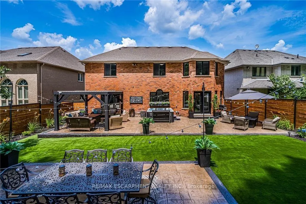Photo 47 of 8 Orr Crescent, Hamilton, Stoney Creek — HOMEH