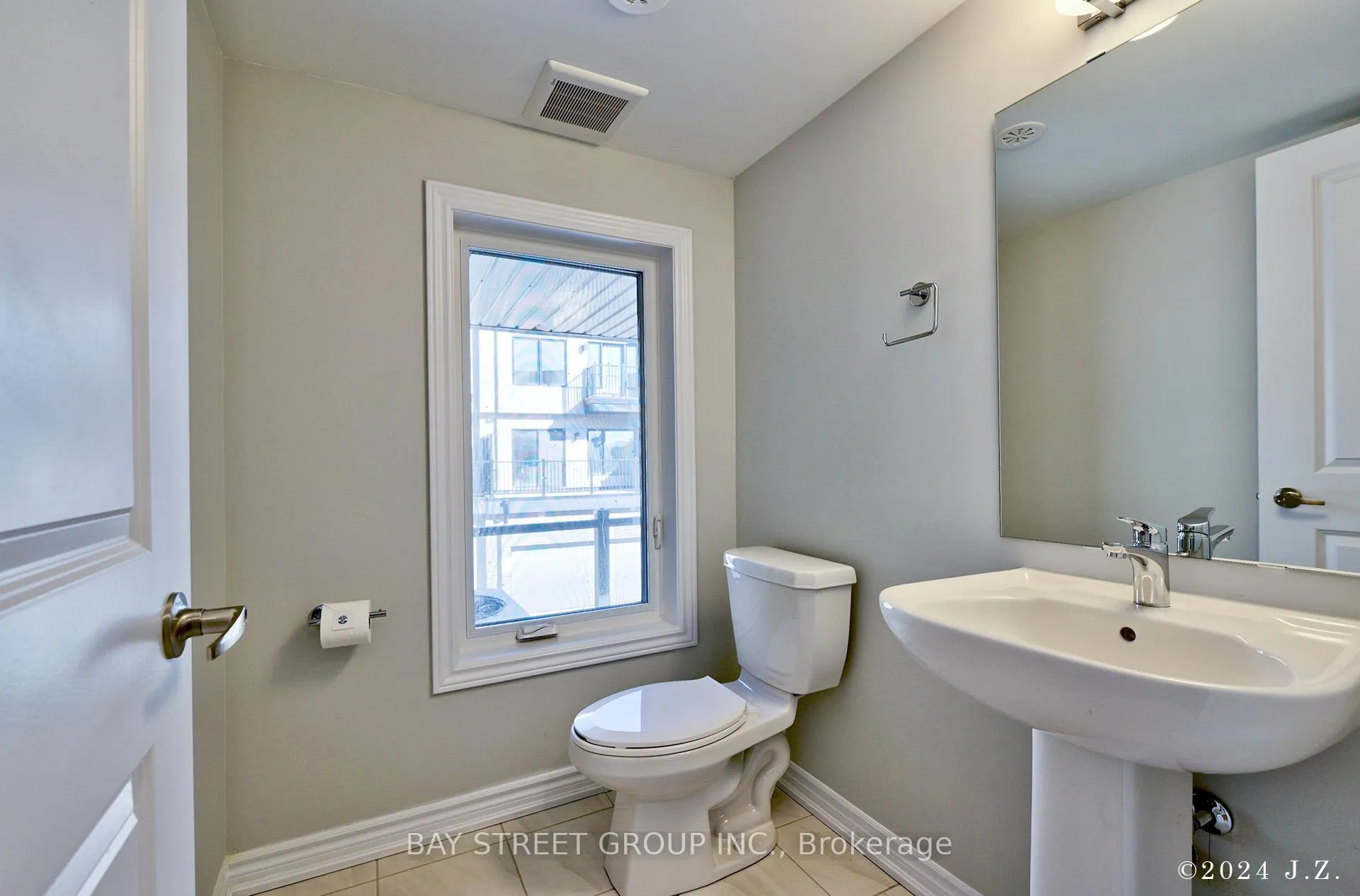 Photo 11 of 86 Herman gilroy Lane N, Markham, Angus Glen — HOMEH