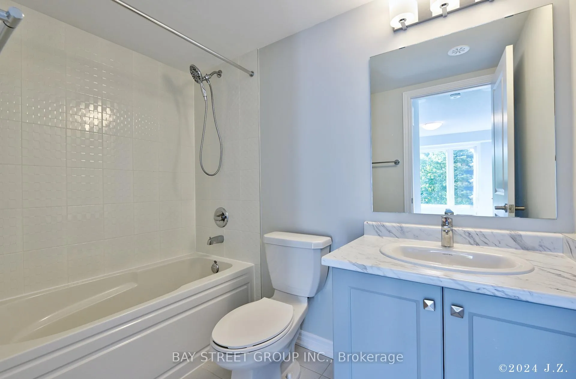 Photo 15 of 86 Herman gilroy Lane N, Markham, Angus Glen — HOMEH