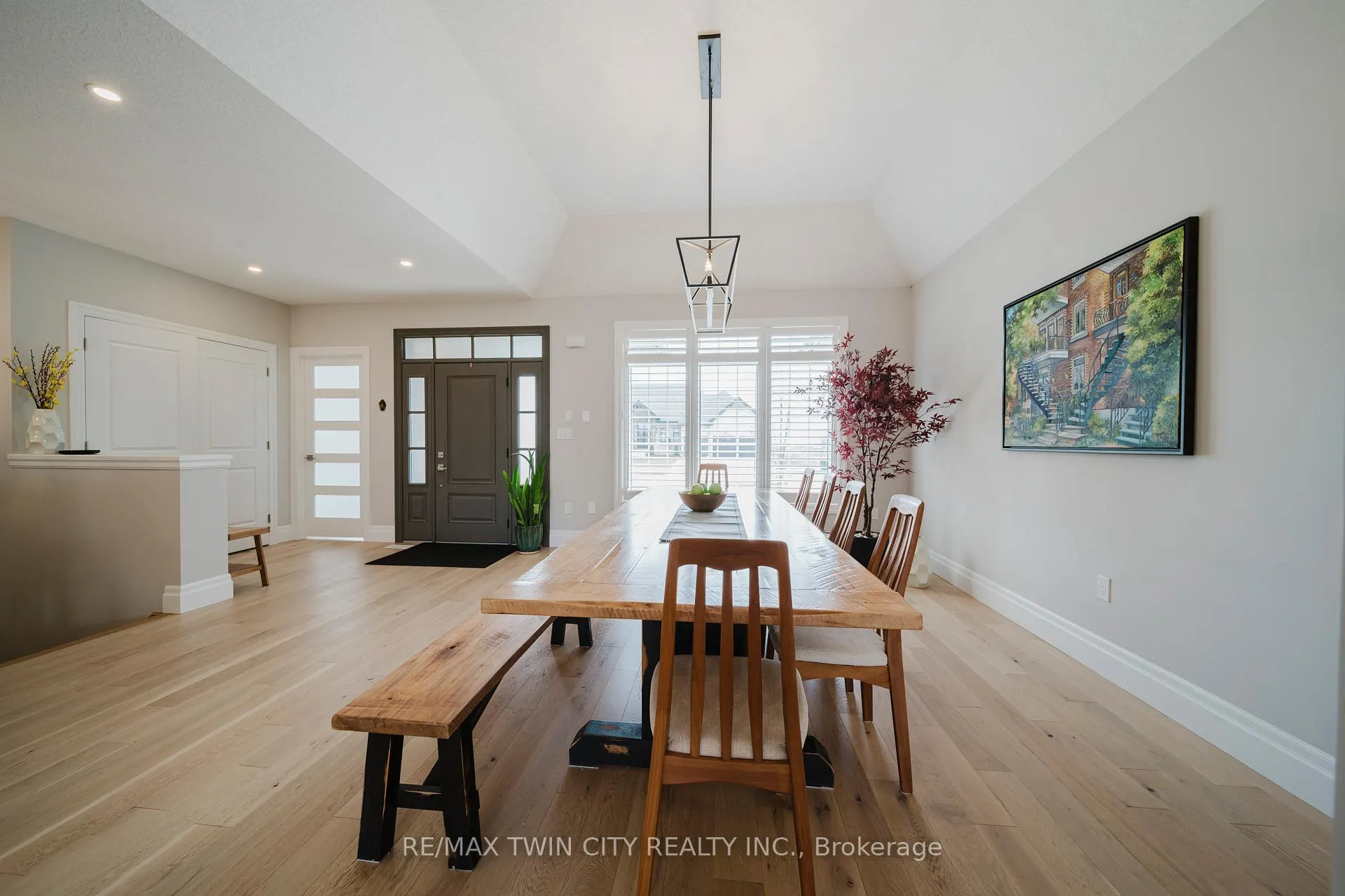 Photo 2 of 40 Sunset Hills Crescent, Woolwich — HOMEH