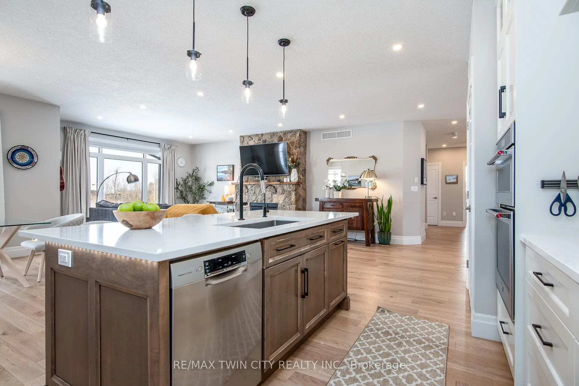 Photo 8 of 40 Sunset Hills Crescent, Woolwich — HOMEH