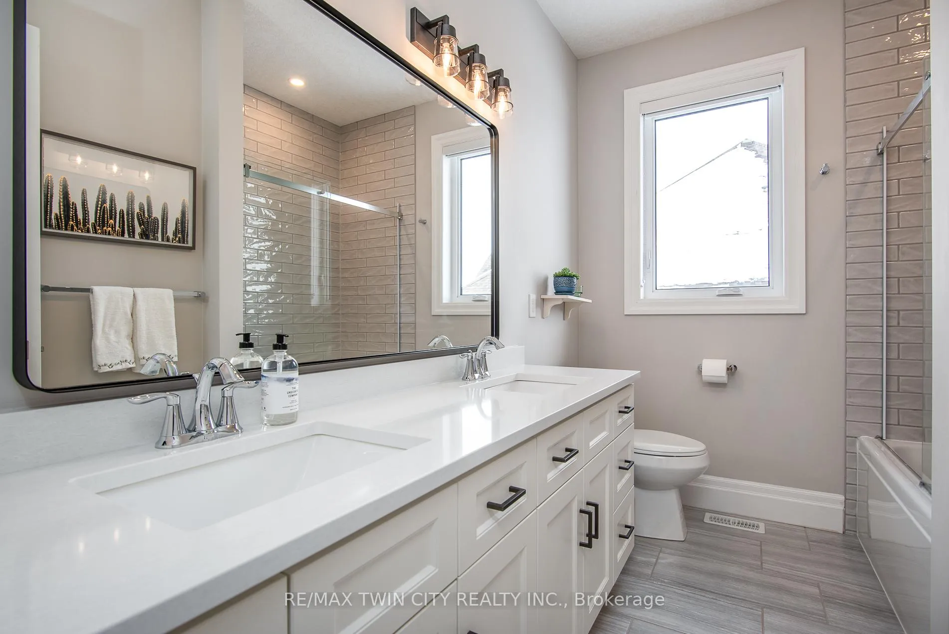Photo 34 of 40 Sunset Hills Crescent, Woolwich — HOMEH