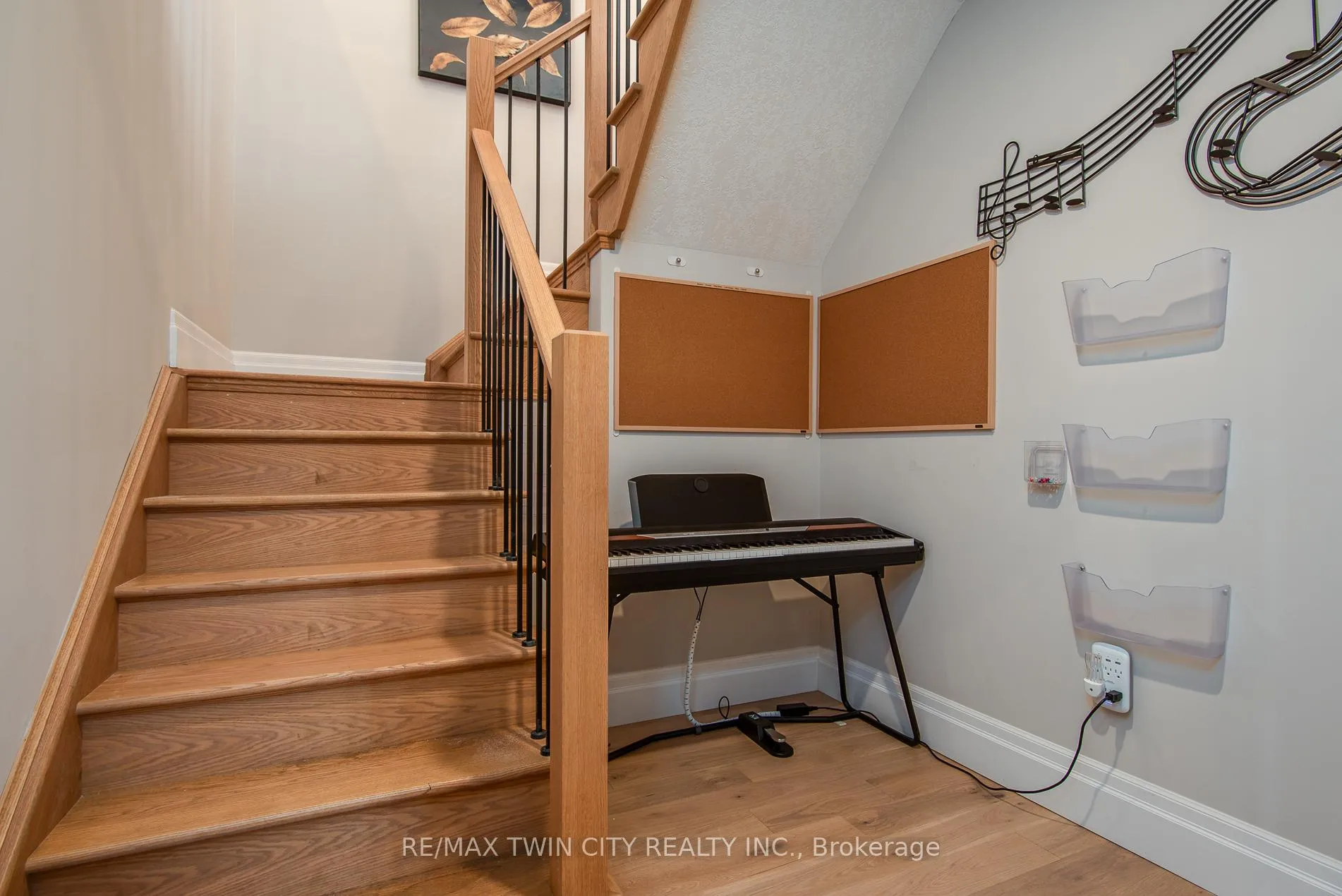 Photo 36 of 40 Sunset Hills Crescent, Woolwich — HOMEH