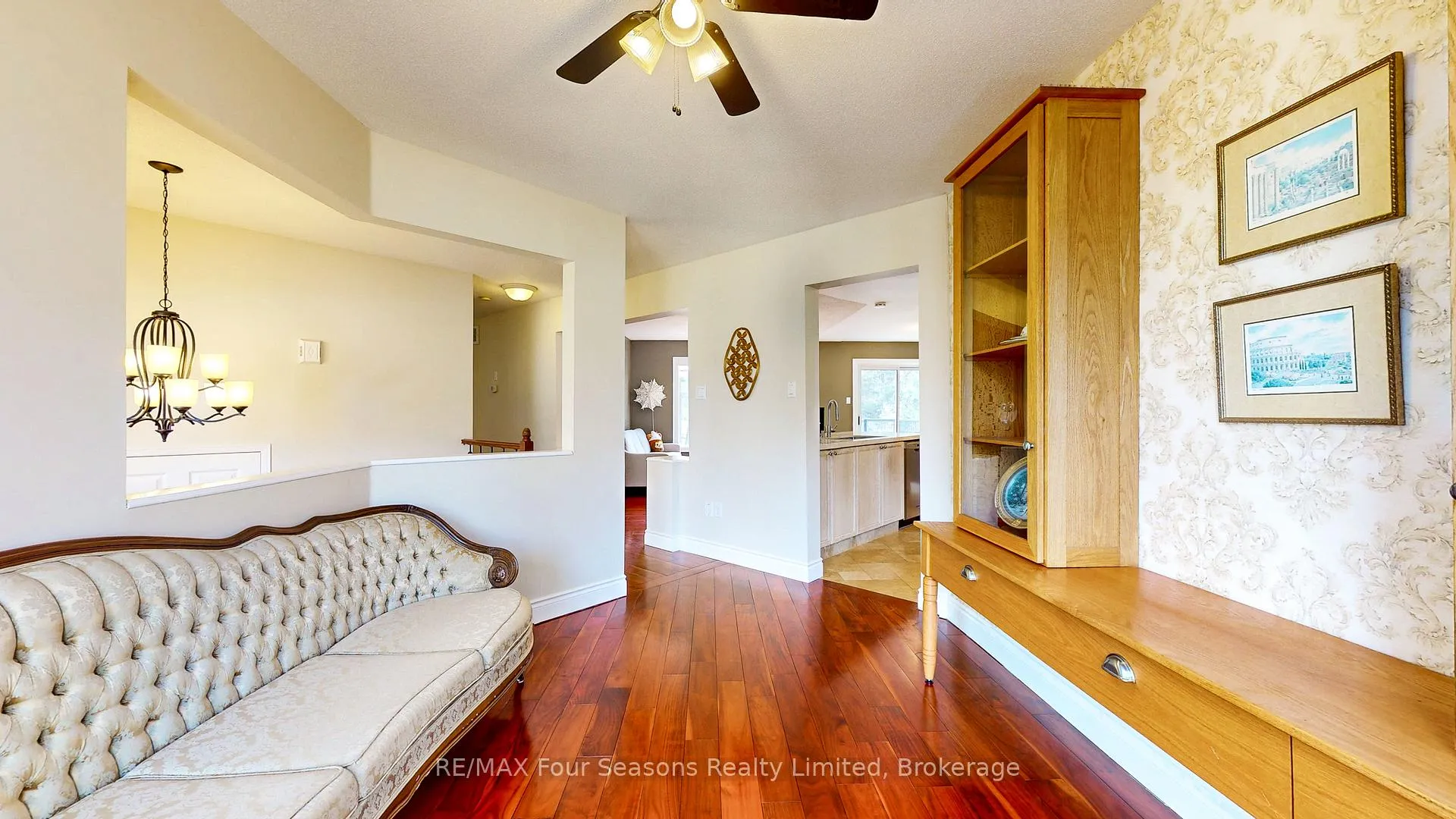 Photo 14 of 104 Silver Birch Avenue, Wasaga Beach — HOMEH