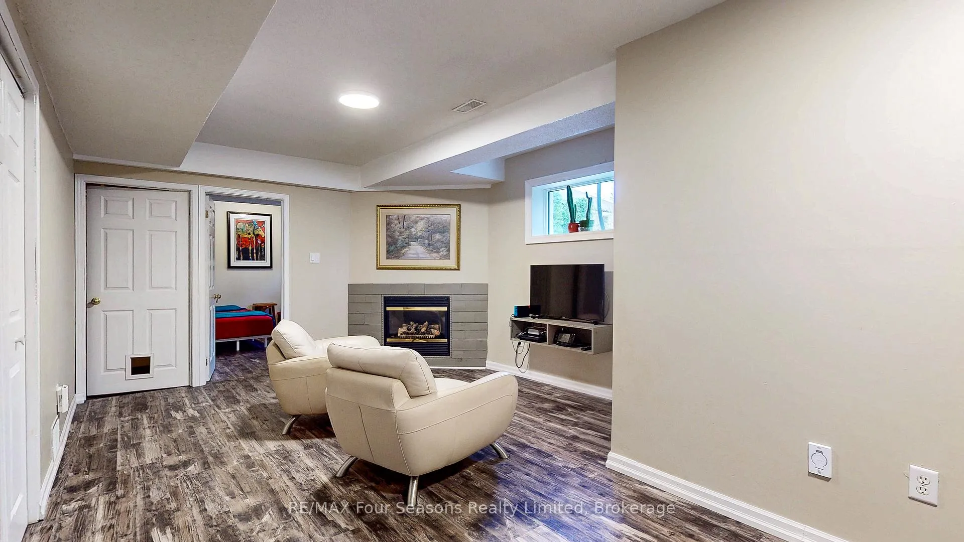 Photo 21 of 104 Silver Birch Avenue, Wasaga Beach — HOMEH