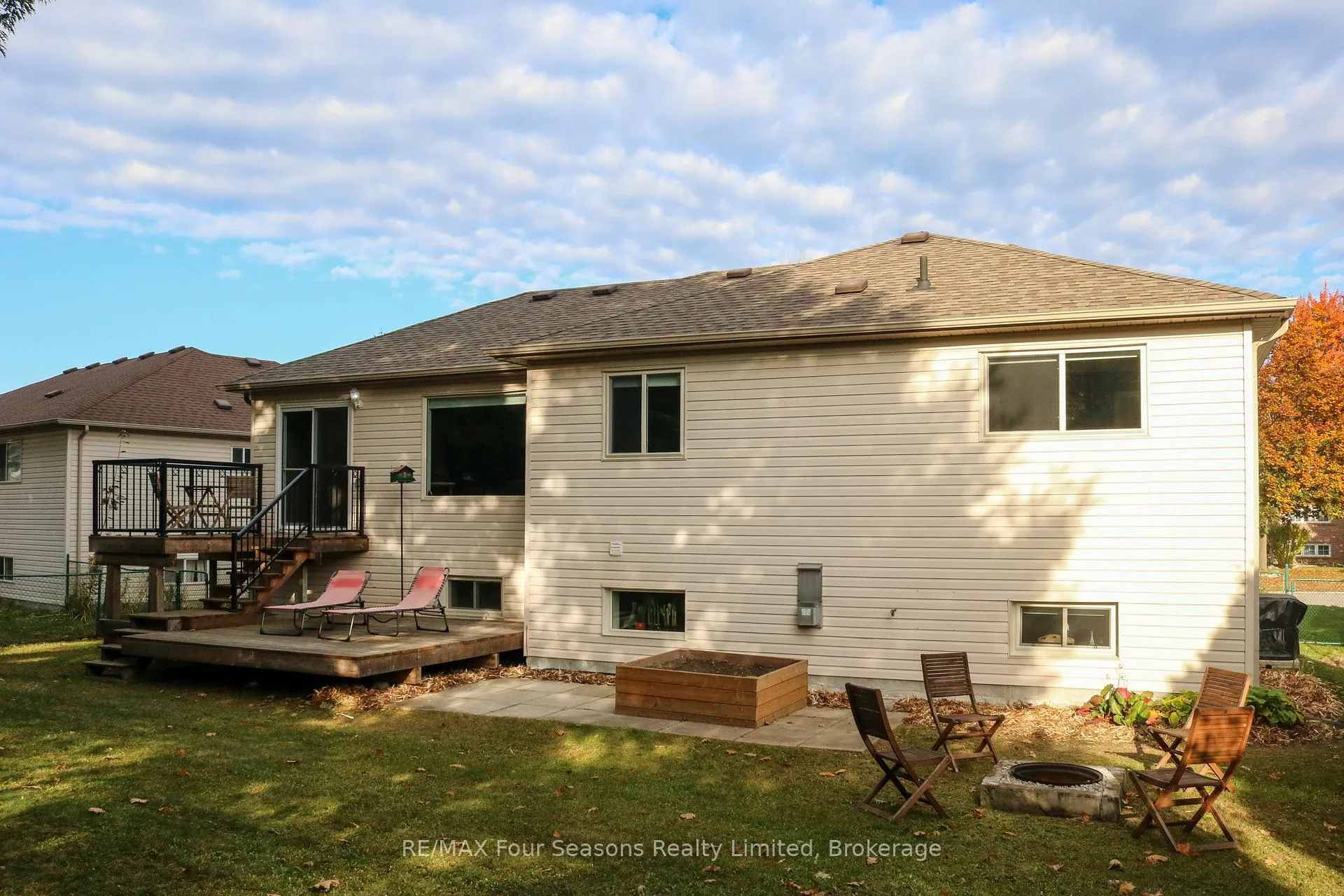 Photo 29 of 104 Silver Birch Avenue, Wasaga Beach — HOMEH